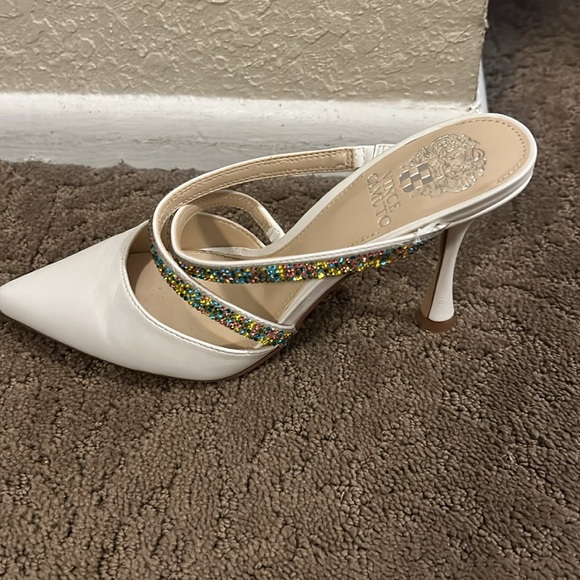 Vince Camuto White Heels with Sparkling Multicolor Straps - Picture 4 of 5